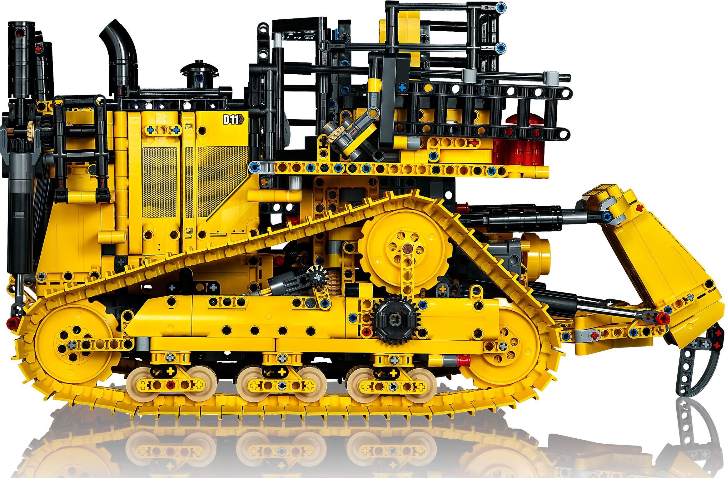 LEGO 42131 App-Controlled Cat® D11 Bulldozer